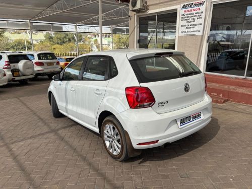 Volkswagen Polo Vivo Comfortline in Namibia