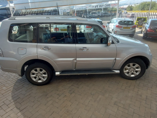 Mitsubishi Pajero GLS in Namibia