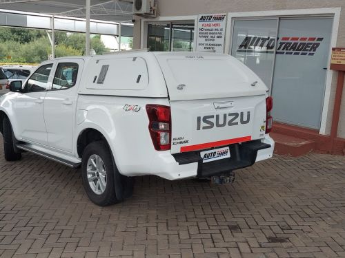 Isuzu D-Max DDI LS in Namibia