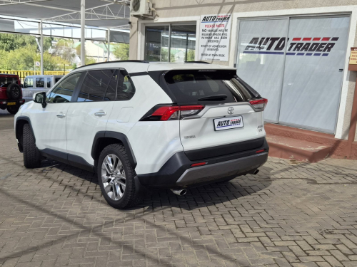 Toyota Rav4 VX in Namibia