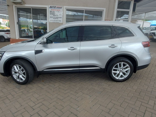 Renault Koleos in Namibia