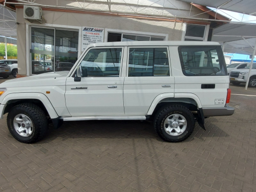Toyota Land Cruiser in Namibia