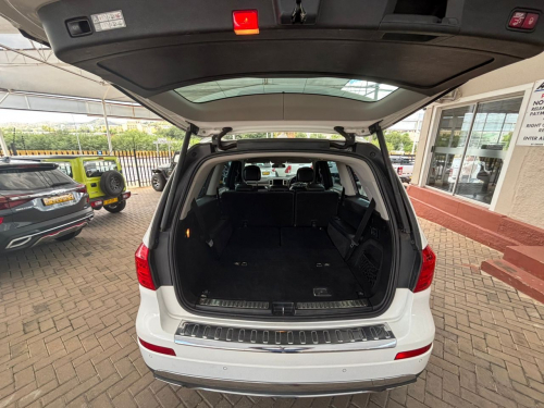 Mercedes-Benz GL 500 BE in Namibia