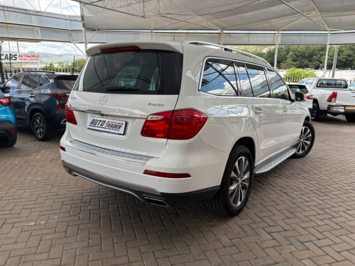 Mercedes-Benz GL 500 BE in Namibia