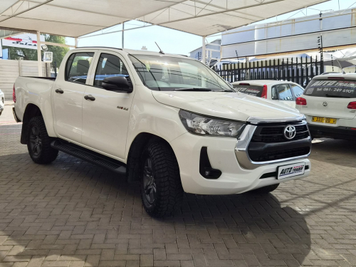 Toyota Hilux GD-6 in Namibia
