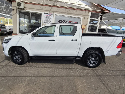Toyota Hilux GD-6 in Namibia