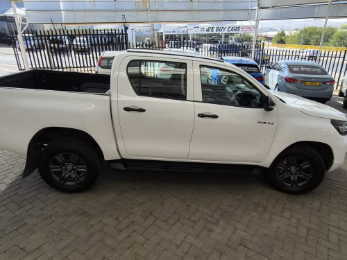 Toyota Hilux GD-6 in Namibia