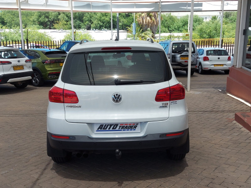 Volkswagen Tiguan TSI Tren-Fun (90Kw) in Namibia