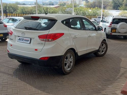 Hyundai IX35 GL Premium in Namibia