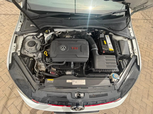 Volkswagen Golf VII GTI in Namibia