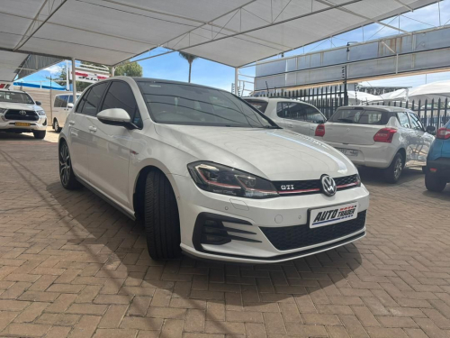 Volkswagen Golf VII GTI in Namibia