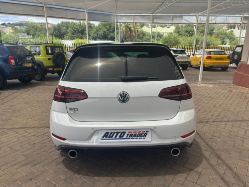 Volkswagen Golf VII GTI in Namibia