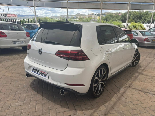 Volkswagen Golf VII GTI in Namibia