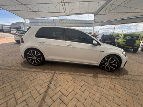 Volkswagen Golf VII GTI in Namibia
