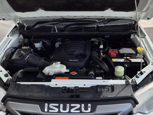 Isuzu D-Max DDI LS in Namibia