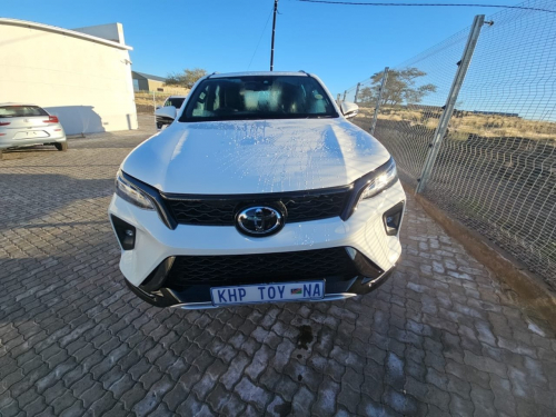 Toyota Fortuner 2.8 VX 4x4 48V in Namibia