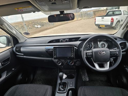 Toyota Hilux Raider 2.4 DC 2x4 AT in Namibia