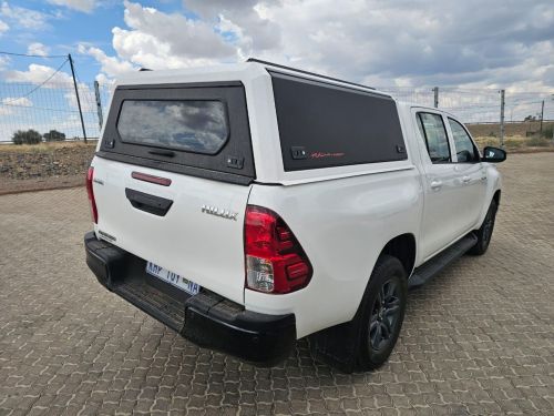 Toyota Hilux Raider 2.4 DC 2x4 AT in Namibia