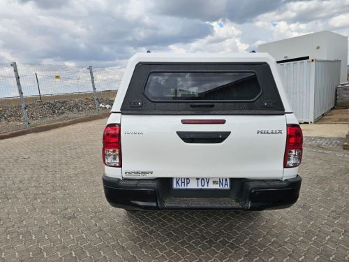 Toyota Hilux Raider 2.4 DC 2x4 AT in Namibia