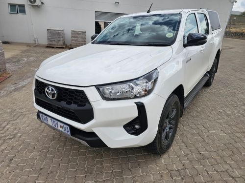 Pre-owned Toyota Hilux Raider 2.4 DC 2x4 AT for sale in 
