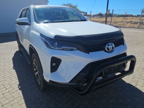 Used Toyota Fortuner 2.4 4x4 AT for sale in Keetmanshoop