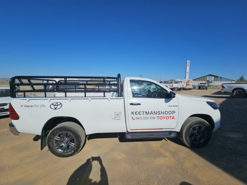 Toyota Hilux Raider Single Cab 4x4 in Namibia