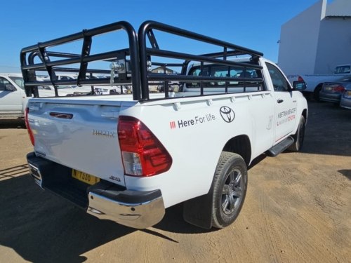 Toyota Hilux Raider Single Cab 4x4 in Namibia