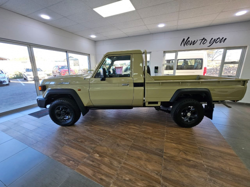 Toyota Land Cruiser 79 in Namibia