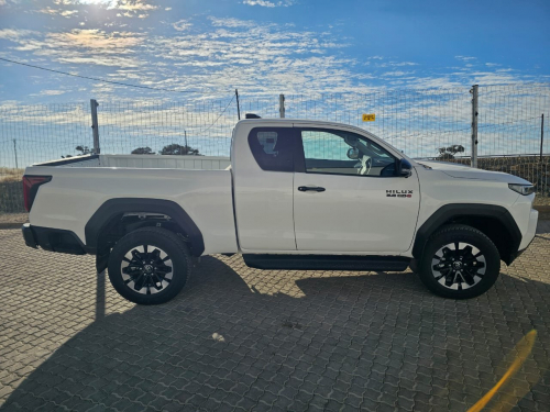 Toyota Hilux Raider X in Namibia