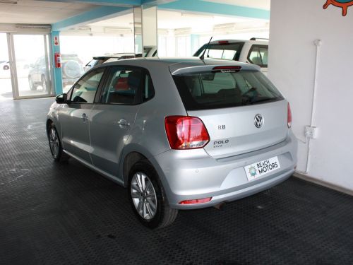 Volkswagen Volkswagen Vivo 1.4 Comfortline in Namibia