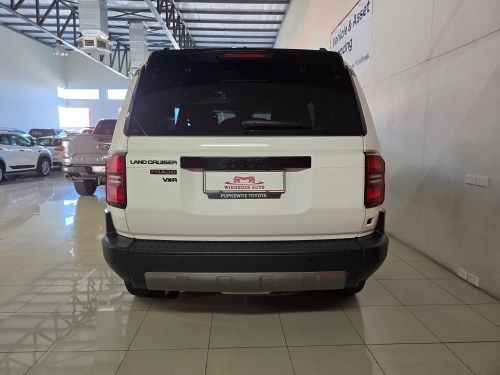 Toyota Prado 2.8GD6 VX-R AT in Namibia