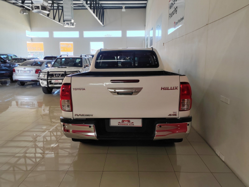 Toyota Hilux 2.4 GD6 4X4 AT DC in Namibia