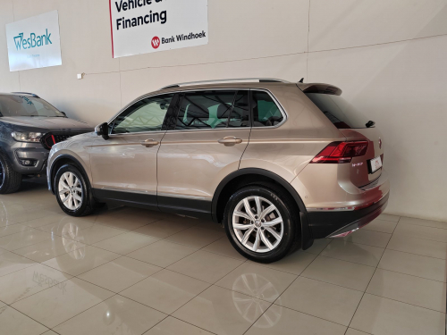 Volkswagen Tiguan 2.0 Tsi Highline 4mot Dsg (Off-Road) in Namibia