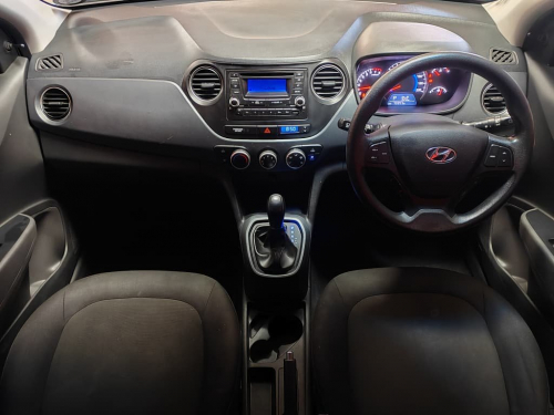 Hyundai Grand i10 1.0 Motion A/T in Namibia