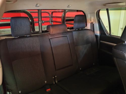 Toyota Hilux 2.8GD6 Raider DC 4x4 AT in Namibia