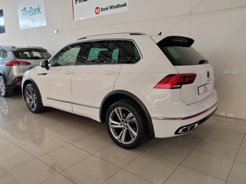 Volkswagen Tiguan 2.0 TSI R-Line DSG 4 Motion in Namibia