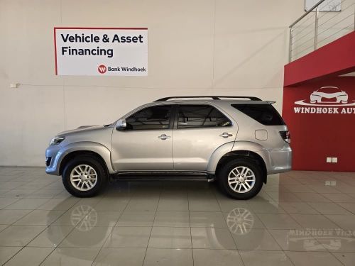 Toyota Fortuner 2.5D4d RB MT in Namibia