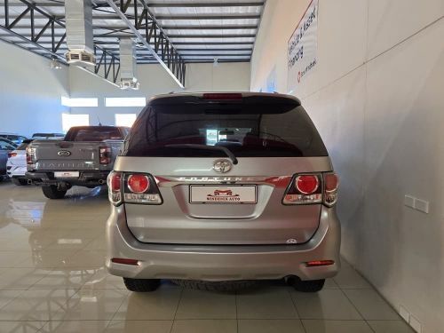Toyota Fortuner 2.5D4d RB MT in Namibia