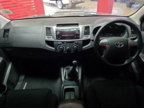 Toyota Fortuner 2.5D4d RB MT in Namibia