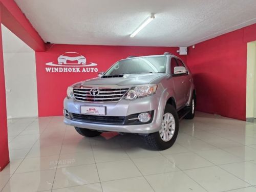 Pre-owned Toyota Fortuner 2.5D4d RB MT for sale in 