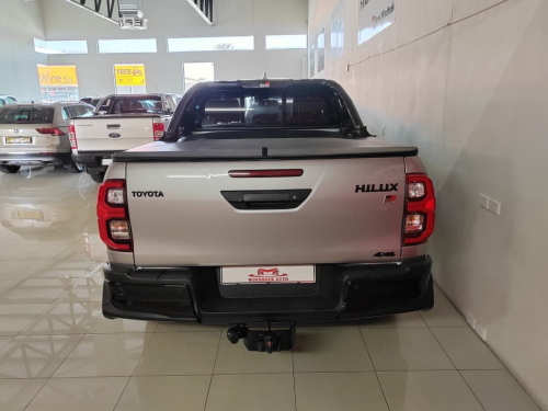 Toyota Hilux 2.8GD6 GR-S DC 4x4 AT in Namibia