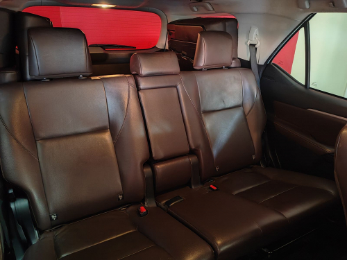 Toyota Fortuner 2.4 GD6 4X4 AT in Namibia