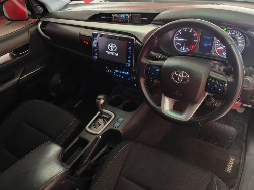 Toyota Hilux 2.8Gd6 Raider DC 4x4 AT in Namibia