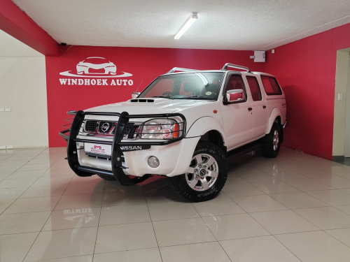 Nissan NP300 Hardbody 2.5 TDI 4X4 DC in Namibia