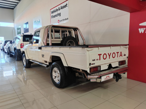 Toyota Land Cruiser 4.5 V8 S/C in Namibia