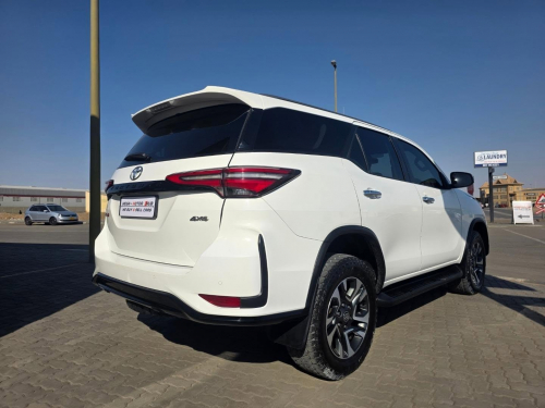 Toyota FORTUNER 2.4 GD-6 4X4 A/T in Namibia