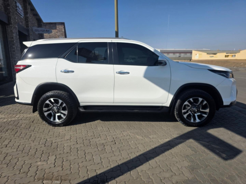 Toyota FORTUNER 2.4 GD-6 4X4 A/T in Namibia