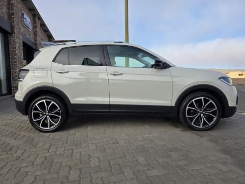 Volkswagen T-CROSS 1.0TSI HIGHLINE DSG in Namibia