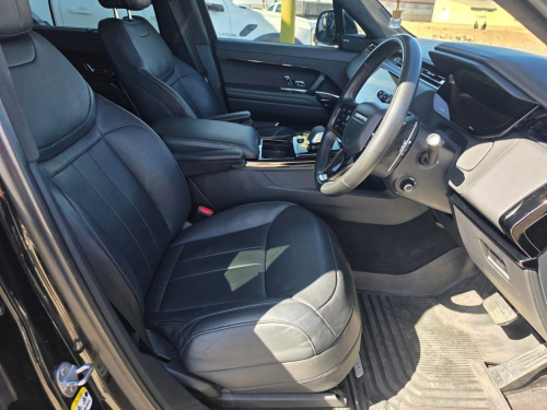 Land Rover RANGE ROVER SPORT 3.0D FIRST ED A/T AWD in Namibia