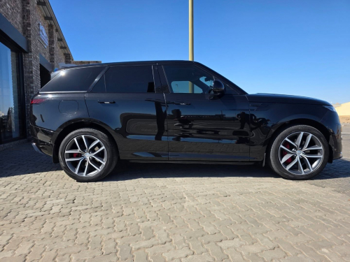Land Rover RANGE ROVER SPORT 3.0D FIRST ED A/T AWD in Namibia